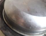 A picture of step 2 of Sweet potato bake on tawa and imli ki chattni.