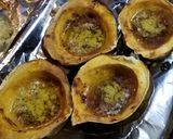 A picture of step 5 of Thanksgiving Leftover Baked Acorn Squash.