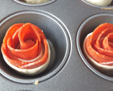 Foto del paso 3 de la receta: Rosas de hojaldre y chorizo