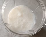 A picture of step 4 of Badam Pisin Milk Shake.