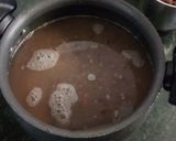 A picture of step 1 of Daal Bukhara.