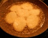 Foto del paso 2 de la receta: Bacalao rebozado frito con patatas panaderas