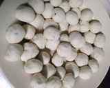 Foto langkah ke 7 dari resep Cilok Bumbu Kacang.