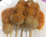 Foto langkah ke 7 dari resep Cilok goreng dengan saus italia ala2.