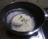 A picture of step 2 of Dahi bhindi.