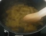 A picture of step 4 of Cornish Hen with Cheesy Pasta.