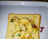 A picture of step 6 of Creamy hand toast.
