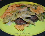 Foto del paso 5 de la receta: Ensalada tibia de pajaritas, butifarras y salsa de boletus