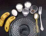 A picture of step 2 of BananaPANcakes😋🍌.