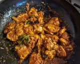 Foto langkah ke 2 dari resep Red Thai Curry Chicken.