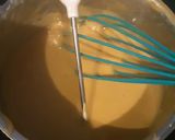 Une image de l'étape 3 de Bûche mousse chocolat et crémeux mangue passion.