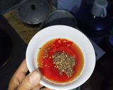Hình bước làm 1 của món Trứng sốt cay