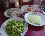 Foto del paso 1 de la receta: Calamares con habas