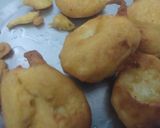 स्ट्रीट स्टाइल आलू की पकोड़े (Street style aloo ki pakodi recipe in hindi) रेसिपी चरण 10 फोटो