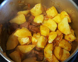Foto del paso 3 de la receta: Patatas a la riojana al estilo de mi marido