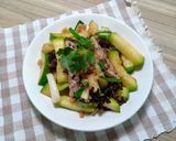Hình bước làm 3 của món Bầu xào giò thủ
