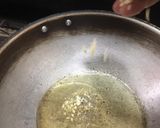A picture of step 2 of Pasta chicken chowmin.