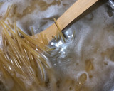Foto del paso 1 de la receta: Espaguetis con judías verdes