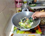Foto langkah ke 4 dari resep 14. Pangsit goreng.