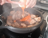 Foto del paso 8 de la receta: Estofado de Ternera con Patatas y Cerveza Negra