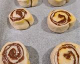 A picture of step 5 of Nutella Rolls.