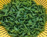 Hình bước làm 2 của món Mì ý rau cải tươi sốt pesto