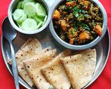 A picture of step 3 of Fulka Roti.