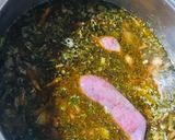 Foto del paso 3 de la receta: CHORIZOS DE CERDO (rellenos de morrón🫑🌶 y provolone🧀) AL VERMOUTH 🥓🥘🥓