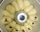 Foto langkah ke 5 dari resep Roti sobek irit.
