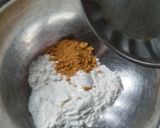 A picture of step 2 of Noodles Coated Cheese Fritters.