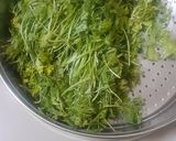 कोथिंबीर वडी (Kothimbir Vadi Recipe In Marathi) रेसिपी स्टेप 1 फोटो 