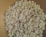 Foto del paso 2 de la receta: Ensalada con pasta y atún