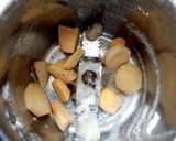 A picture of step 6 of Ambur chicken biryani.