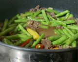Foto langkah ke 5 dari resep Tumis Buncis Daging Slice.