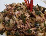 Foto langkah ke 4 dari resep Cumi asin cabai hijau.