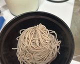 Hình bước làm 2 của món Mì Soba Sữa Đậu Nành Lạnh