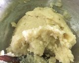 A picture of step 4 of Suji Manda.