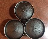 A picture of step 4 of Oreo Cup Cakes.