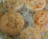 A picture of step 6 of Aloo kachori.