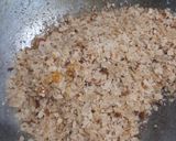 A picture of step 5 of Spicy Roti Upma.