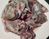 Foto langkah ke 1 dari resep Lidah Sapi Masak Lada Hitam.