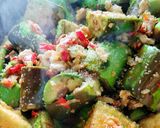 รูปขั้นตอนการทำที่ 4 ของ เมนู มะเขือยาวอ่อนผัดแห้งสันในไก่ #อาหารฟิวชั่น #อาหารคลีน