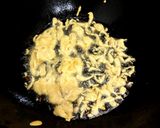 A picture of step 3 of Dahi phulkiaan, snack time.