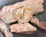 รูปขั้นตอนการทำที่ 1 ของ หมูสามชั้นคั่วพริกเกลือคีโต