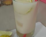Foto langkah ke 3 dari resep Yakult Lemonade 🍋.