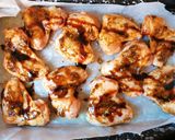 Mézes-gyömbéres fűszeres csirkeszárnyak recept fázis 2 fotója