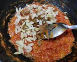 गाजर हलवा (Gajar Halwa Recipe In Marathi) रेसिपी स्टेप 3 फोटो 