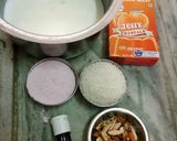A picture of step 2 of Custard orange jelly ice cream.