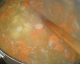 Cukorborsó zöldségleves bárányhúsgombóccal, édesköménnyel és pecorino sajttal recept fázis 14 fotója