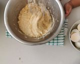A picture of step 4 of Ripe Banana cake.